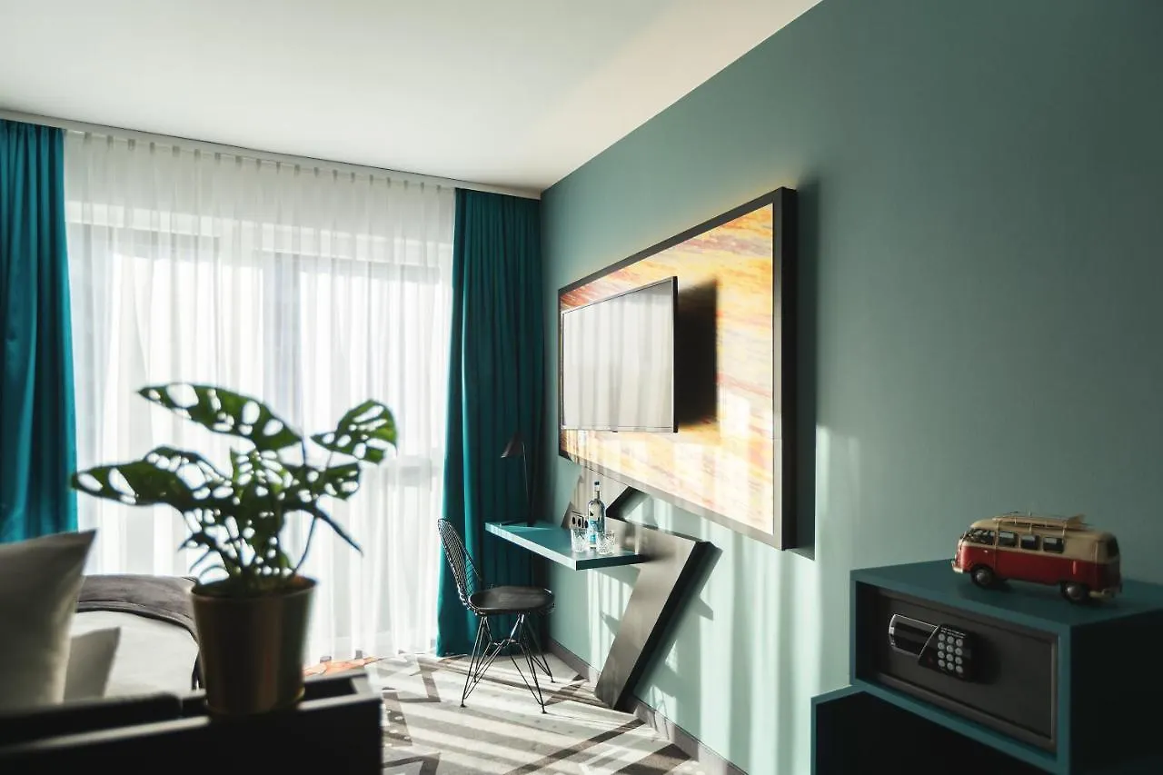Holiday Inn - The Niu, Flash Berlin Charlottenburg By Ihg
